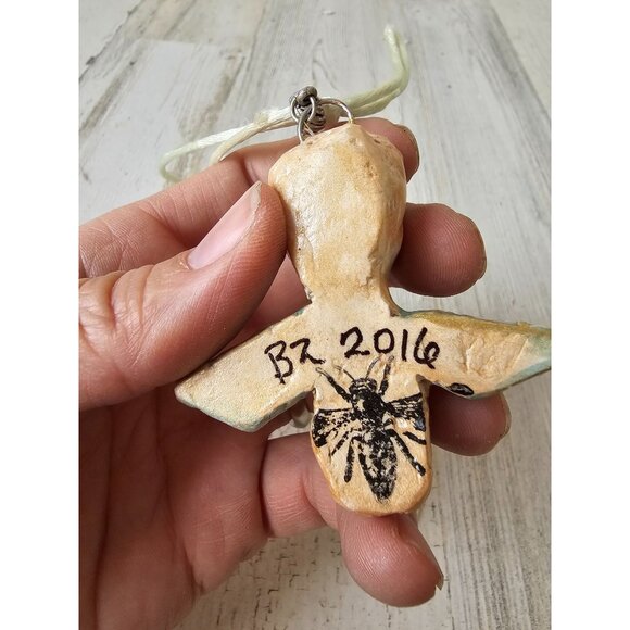 Bee Angel cherub necklace ornament gold glitter BZ Xmas tree - Picture 4 of 10